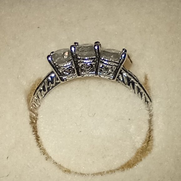 REDUCED!  Antique Style Three-Stone Diamond Ring - Picture 2 of 6